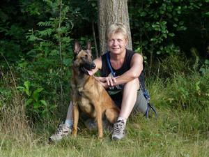 Lydia van Wyngaerd with rescue dog Laxmi 